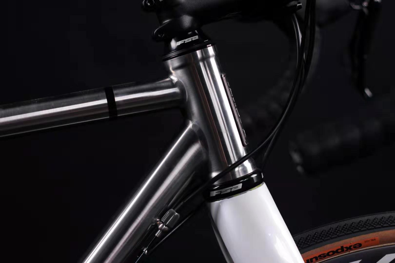 Xe đạp thể thao RIKULAU ili ili M3 (Made in Taiwan)