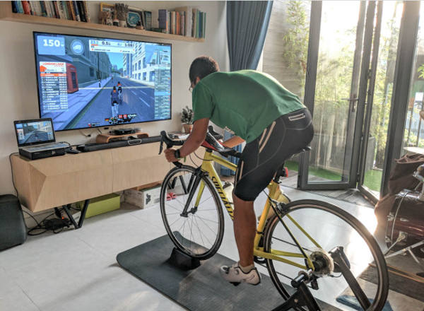 Nên sử dụng xe đạp thể thao trong nhà hay ngoài trời?